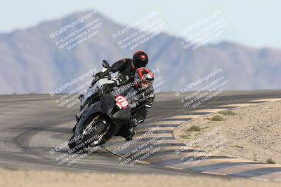 media/Nov-16-2025-Race Pace (Sun) [[8c5fa54630]]/Non Verified Riders (1st 20 Minutes)/6-Turn 12 (2pm)/